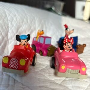 Mickey's Birthdayland wind up Car
Lot Vintage 1988 McDonald's Disney toys